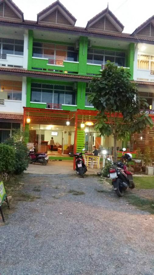 Fan Dee Hostel Koh Lanta Ngoại thất bức ảnh
